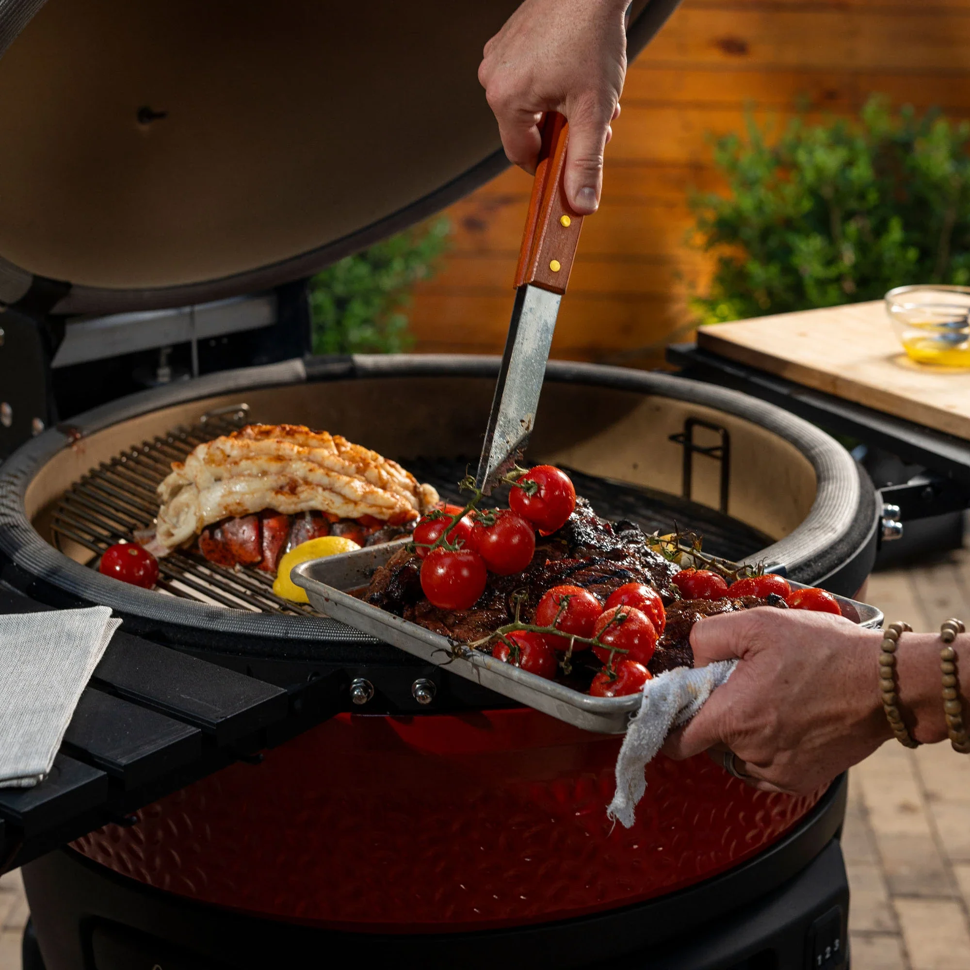 Big Joe™ Konnected Joe™ Digital Charcoal Grill and Smoker - Image 12